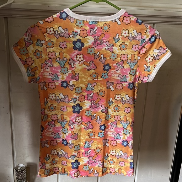 Rue21 Psychedelic Mushroom & Flowers T-shirt - Picture 4 of 4